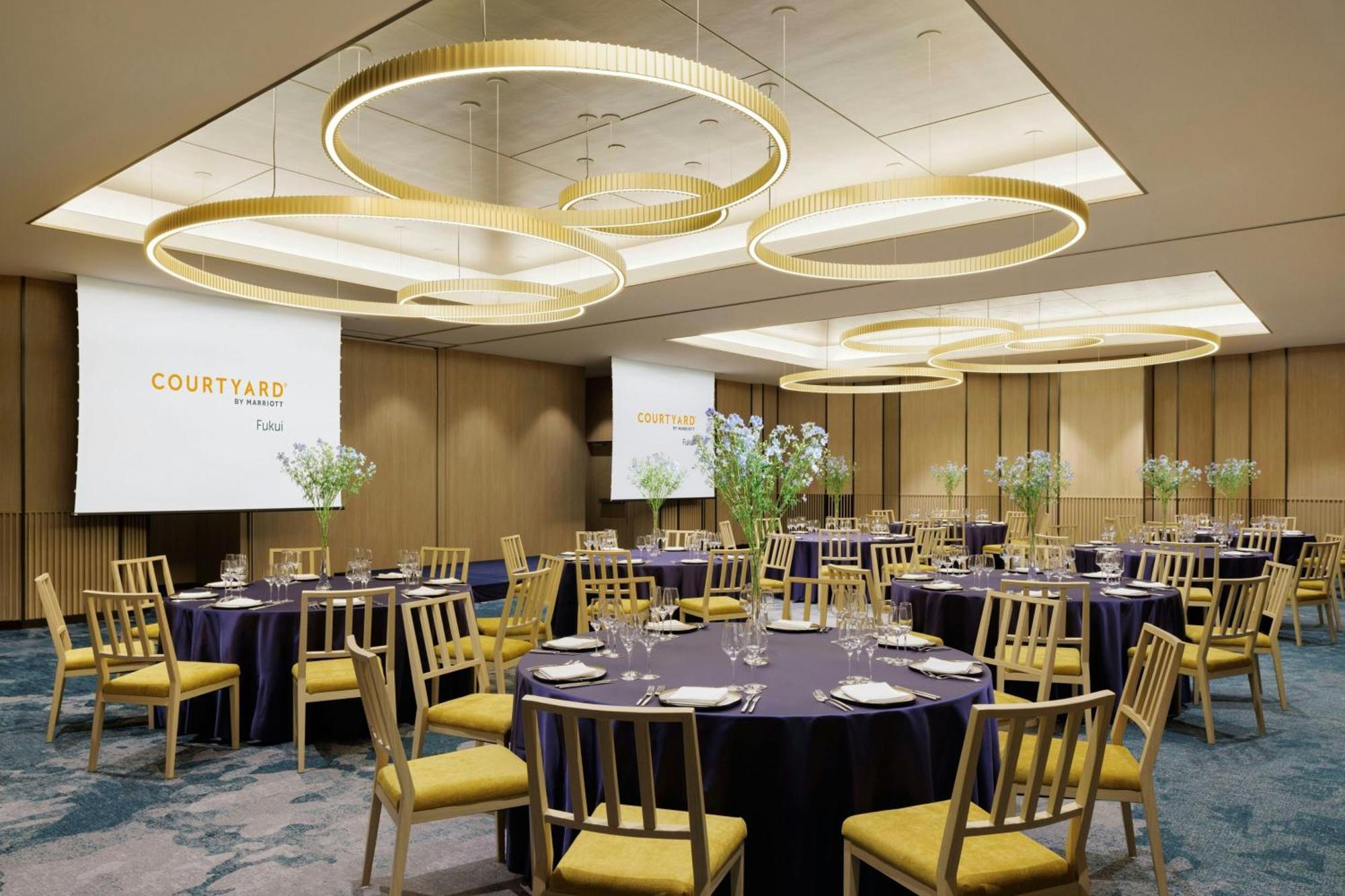 Courtyard By Marriott Fukui Hotel Exterior foto